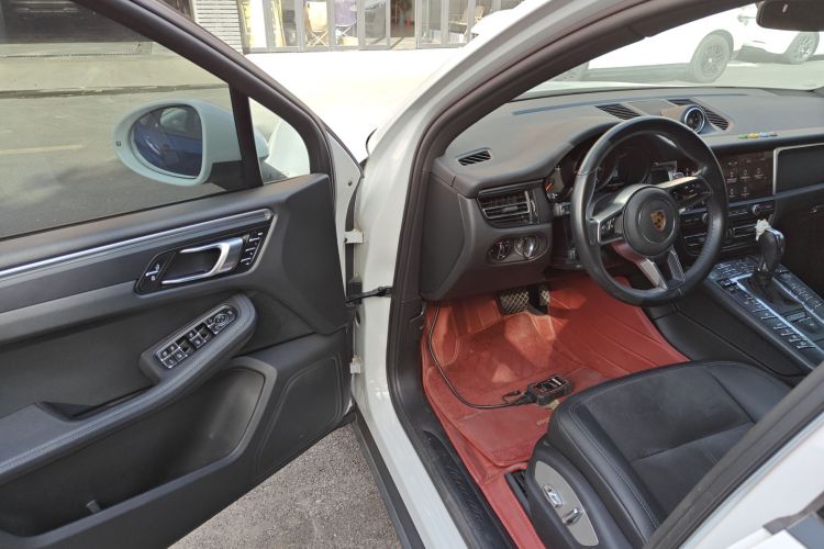 保时捷 2021款 Macan 2.0T中控内饰7003