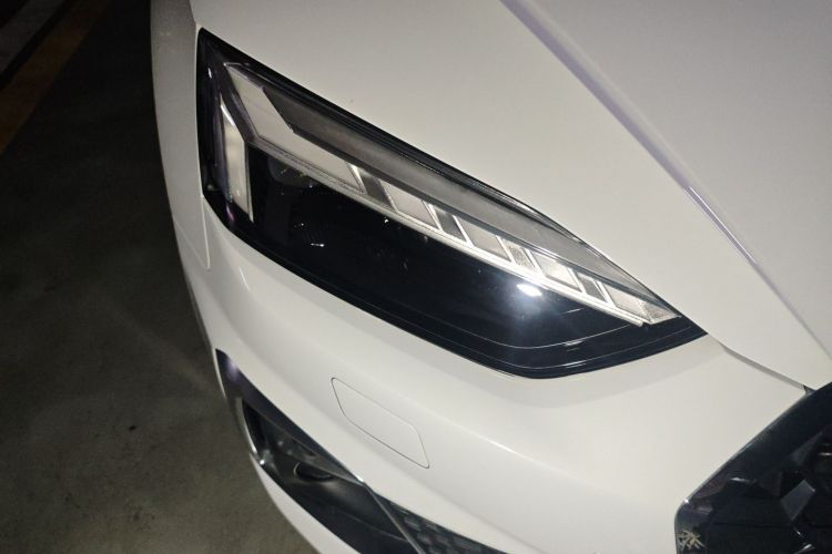 奥迪A5 2023款 Sportback 40 TFSI 时尚动感型车身外观8