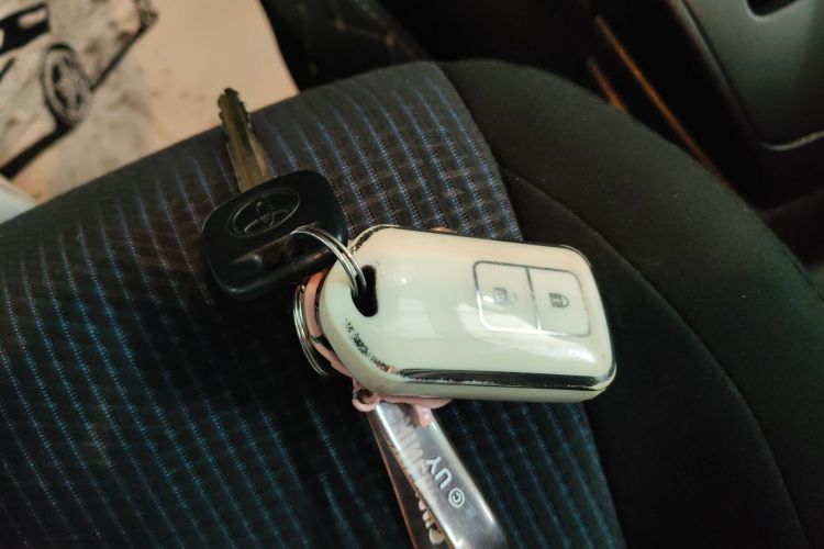 丰田 YARiS L 致享 2019款 1.5E CVT魅动版 国VI中控内饰7001