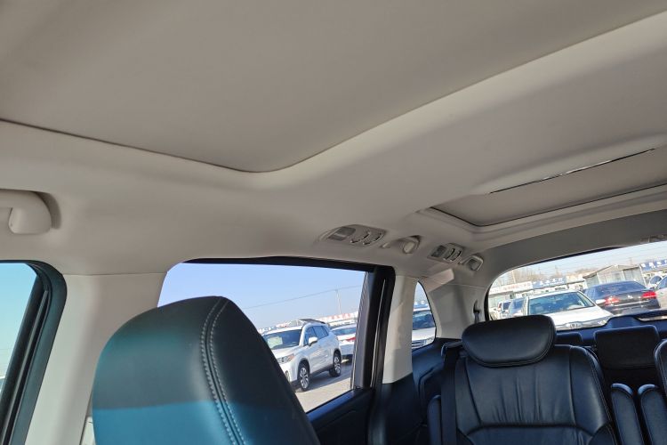 本田 艾力绅 2016款 2.4L 风尚版中控内饰22