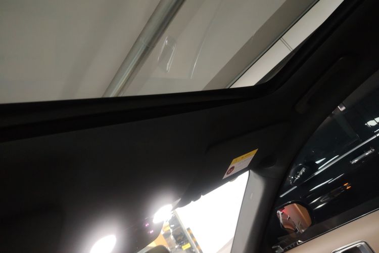 理想汽车 理想L8 2025款 Max 智能焕新版局部细节22