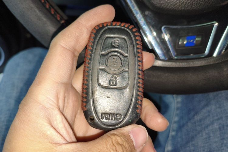 哈弗H6 2016款 升级版 1.5T 手动两驱精英型中控内饰7001