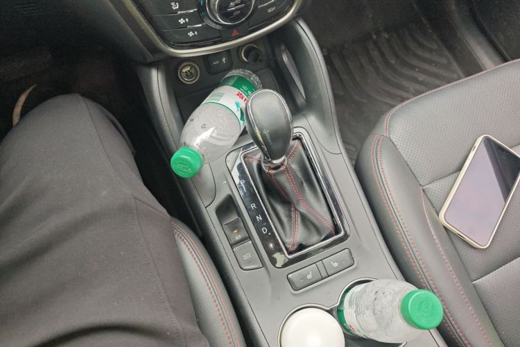 长安CS75 2016款 1.8T 自动尊贵型 国V中控内饰18