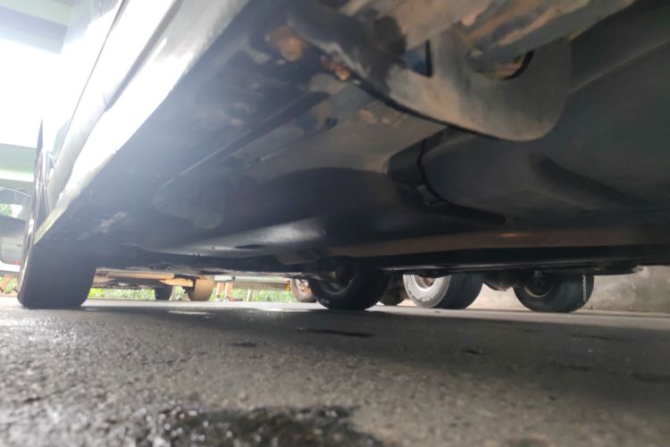 现代 胜达 2019款 380 TGDi GLS 自动两驱豪华版 国VI机舱底盘30