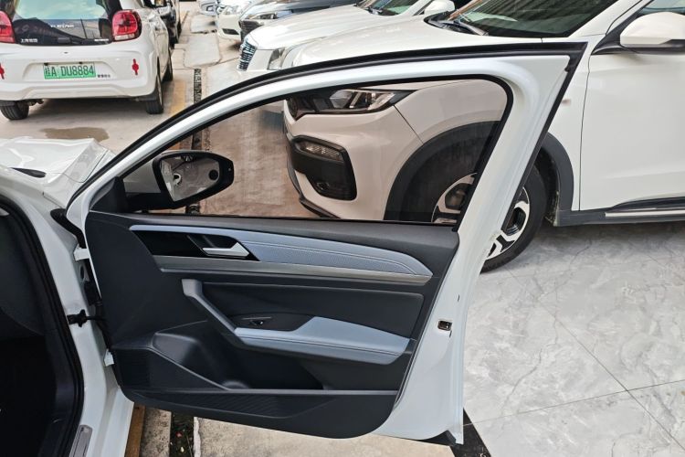 大众 朗逸 2023款 280TSI DSG满逸版中控内饰7005