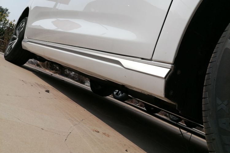 比亚迪 宋MAX 2021款 升级版 1.5T 自动豪华型 6座局部细节9001