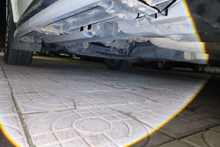 路虎 揽胜运动版 2013款 3.0 TDV6 柴油版局部细节9003