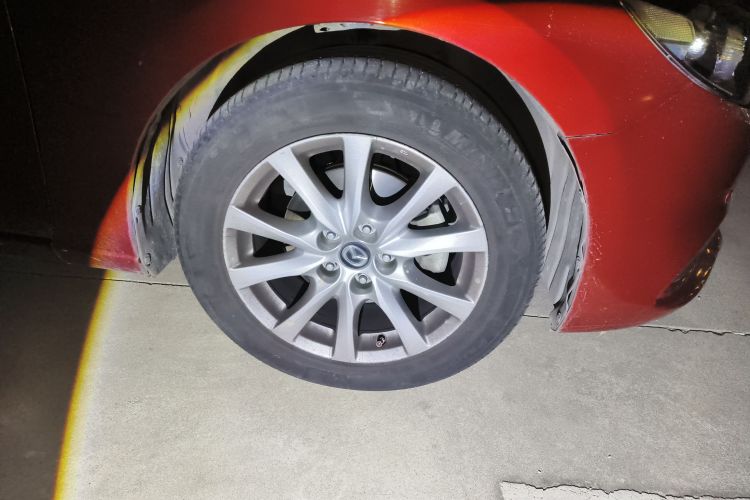 马自达 阿特兹 2015款 2.0L 蓝天时尚版车身外观10