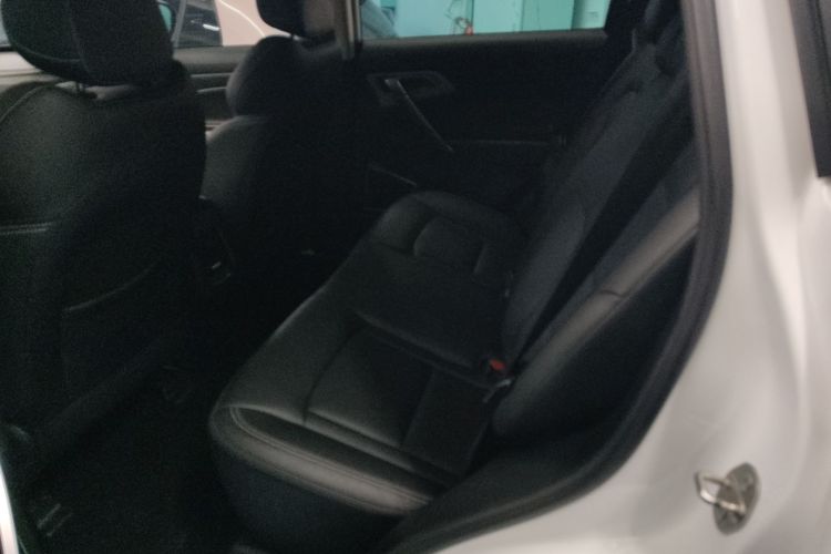 吉利汽车 博越 2021款 百万款 1.8TD DCT两驱豪华型中控内饰21