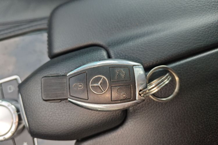 奔驰CLS 2015款 CLS 260中控内饰7001