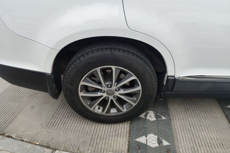 哈弗H6 2018款 蓝标 运动版 1.5T 自动两驱尊贵型车身外观6008