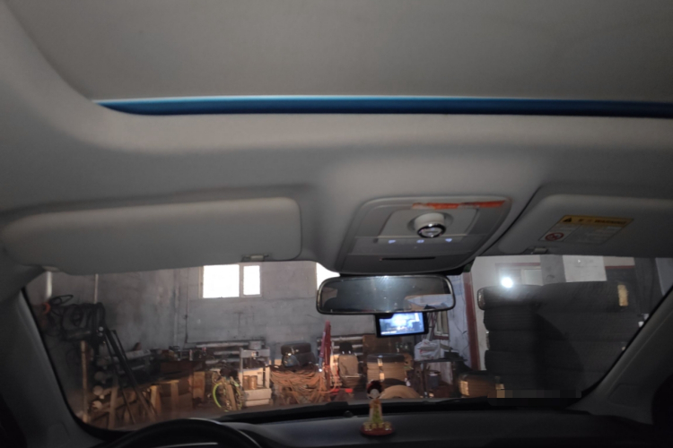 荣威RX5 2018款 20T 两驱自动互联网智臻版局部细节22