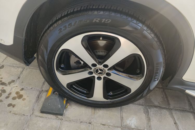 奔驰GLC 2019款 改款 GLC 260 L 4MATIC 豪华型车身外观6002