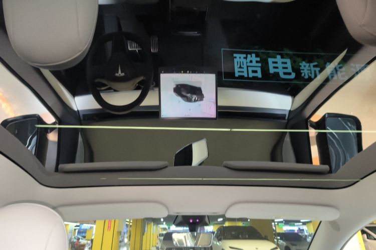 特斯拉 Model Y 2021款 Performance高性能全轮驱动版局部细节22