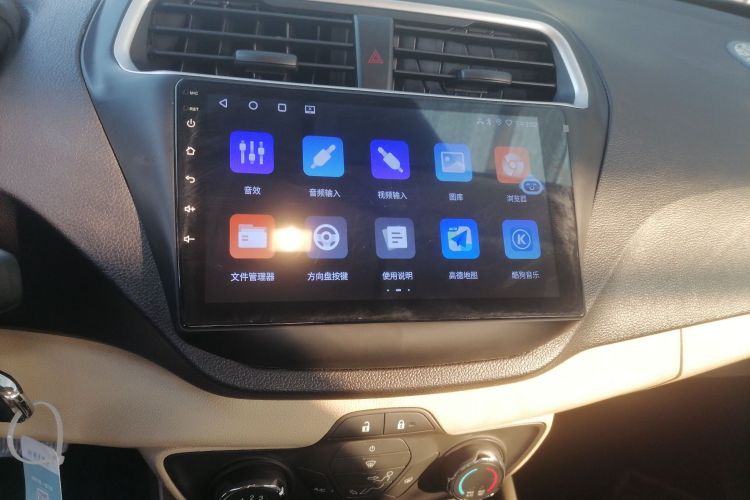 福特 福睿斯 2015款 1.5L 自动舒适型局部细节16