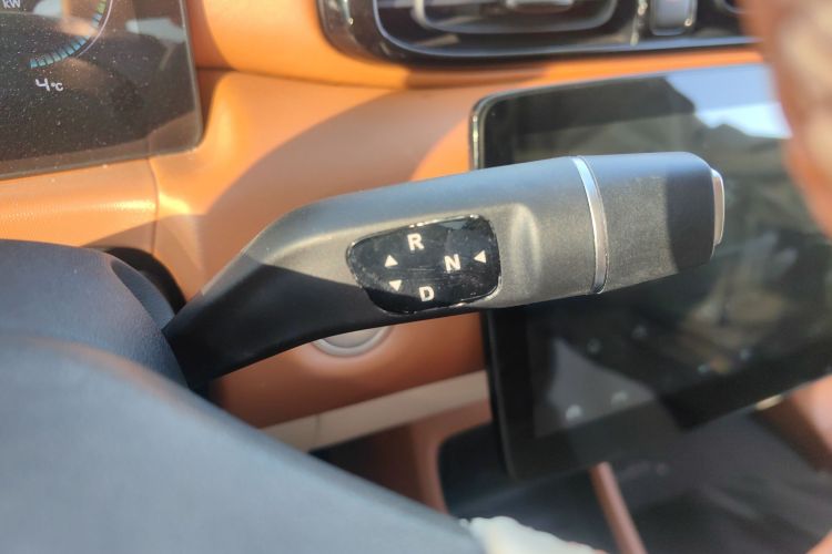 零跑汽车 零跑T03 2022款 皓玉版局部细节18