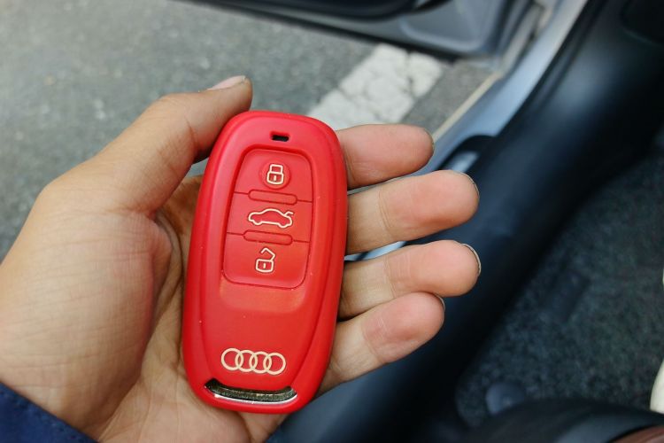 奥迪A6L 2017款 30 FSI 技术型中控内饰7001