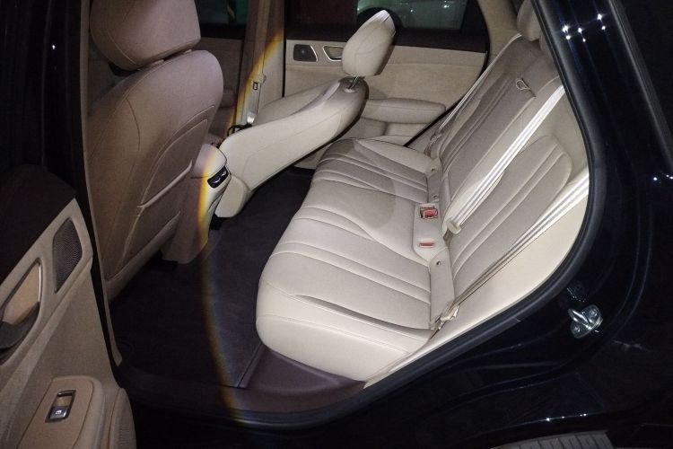 鸿蒙智行 尚界H5 2025款 增程 Max中控内饰21