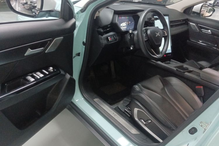 小鹏G3 2022款 G3i 460N中控内饰7003