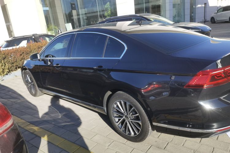 大众 迈腾 2020款 380TSI DSG 豪华型车身外观4