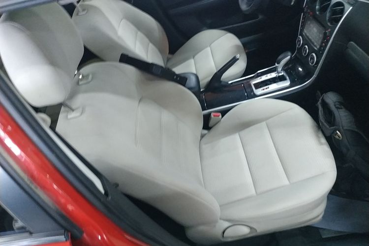 马自达6 2015款 2.0L 自动时尚型局部细节41