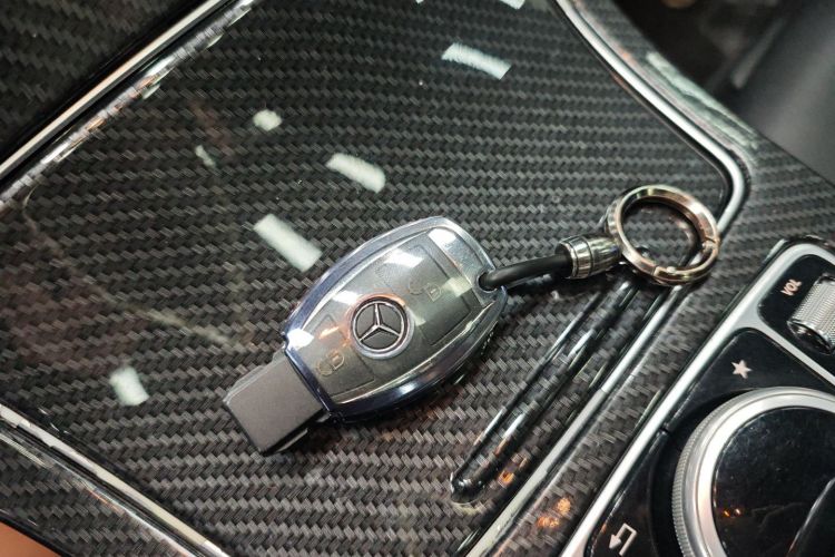 奔驰GLC 2017款 GLC 200 4MATIC中控内饰11