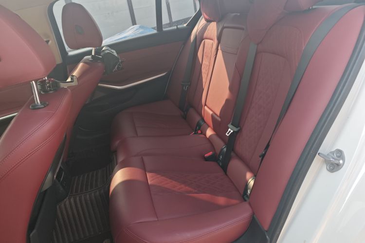 宝马3系 2022款 改款 325Li M运动套装中控内饰7004