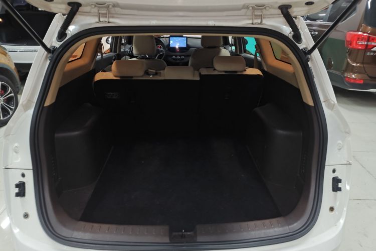 宝骏310W 2017款 1.5L 手动舒适型 国V局部细节23