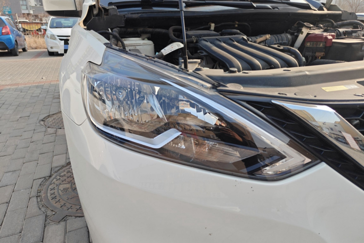 日产 轩逸 2022款 经典 1.6XE CVT舒适版车身外观8