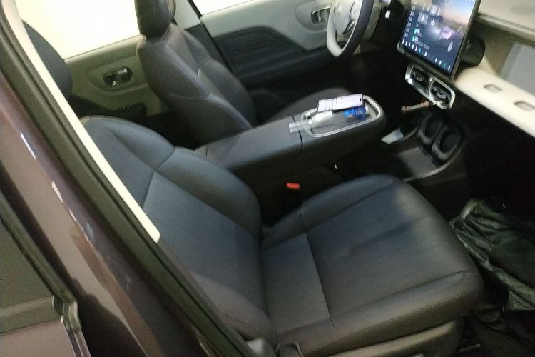 零跑汽车 零跑B10 2025款 510悦享版局部细节41