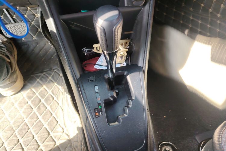 丰田 YARiS L 致炫 2020款 致炫X 1.5L CVT领先版中控内饰18