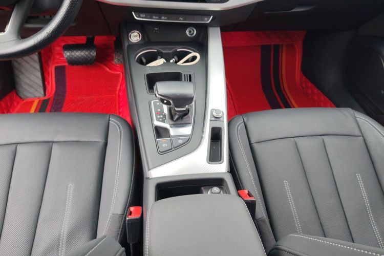 奥迪A4L 2020款 40 TFSI 时尚致雅型局部细节18