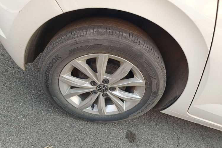 大众 Polo 2023款  Plus 1.5L 自动炫彩科技版车身外观6008