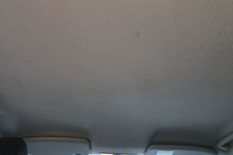 福特 福克斯 2013款 两厢经典 1.8L 手动基本型中控内饰22