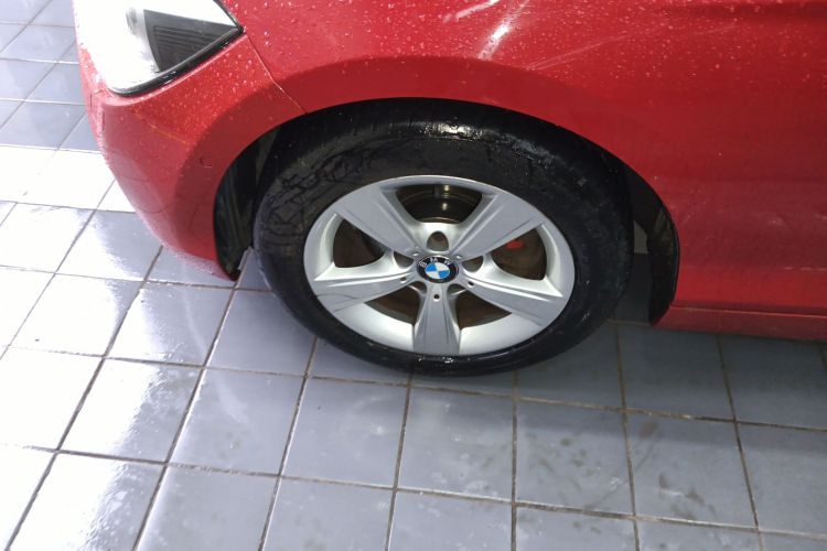 宝马1系(进口) 2013款 改款 118i 运动型车身外观6007