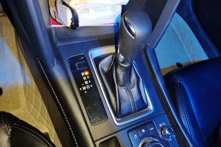 马自达CX-4 2020款 2.0L 自动两驱蓝天活力版中控内饰18