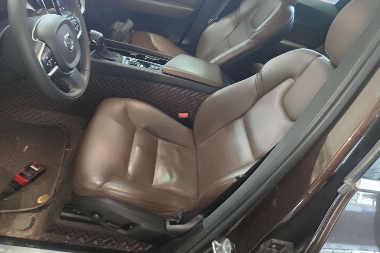 沃尔沃XC60 2019款 T5 四驱智逸版 国VI局部细节19