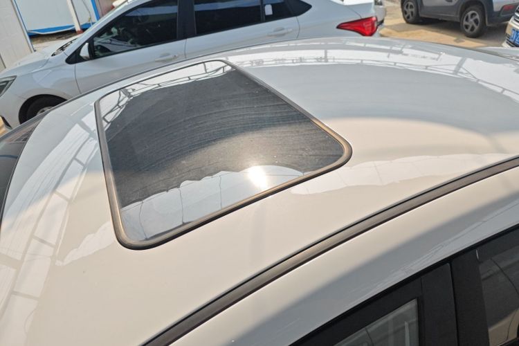 现代 朗动 2015款 1.6L 自动领先型局部细节57