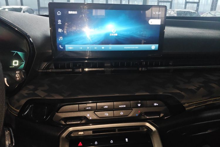 宝骏RS-3 2020款 1.5L CVT智能精英型局部细节16