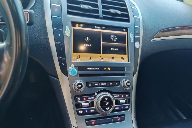 林肯MKZ 2018款 2.0T 尊享版中控内饰16