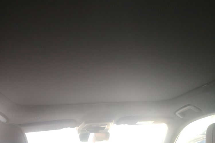 极氪001 2022款 长续航双电机 WE版局部细节22