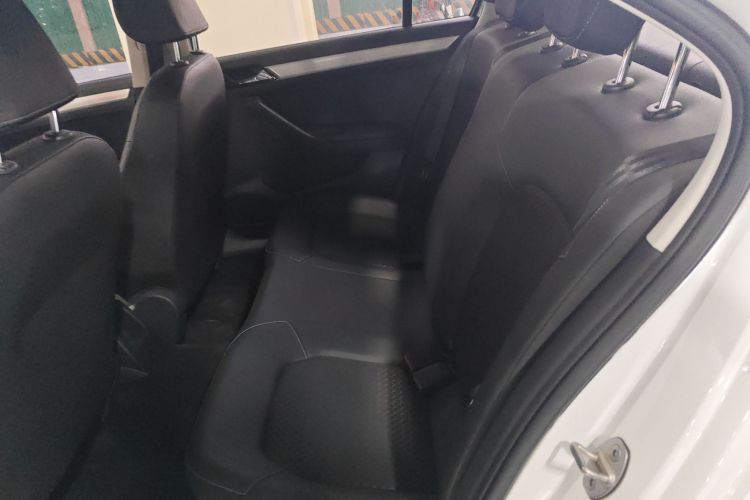 捷达VA3 2021款 1.5L 自动悦享版中控内饰21