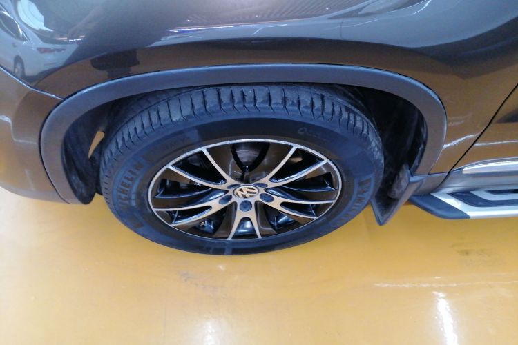 大众 途观 2013款 1.8TSI 自动四驱豪华型车身外观6007