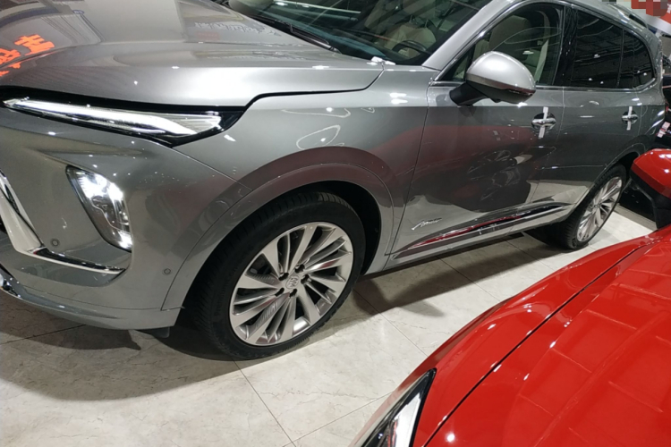 别克 2024款 昂科威Plus 四驱Avenir艾维亚车身外观4