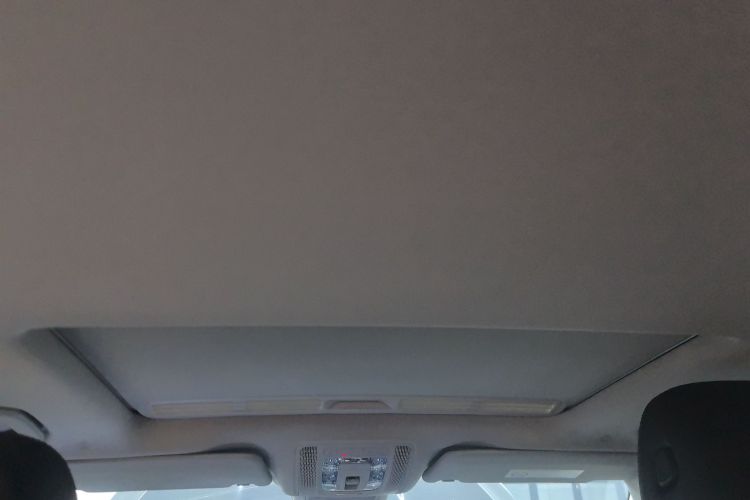 奔驰GLE 2020款 GLE 350 4MATIC 动感型局部细节22