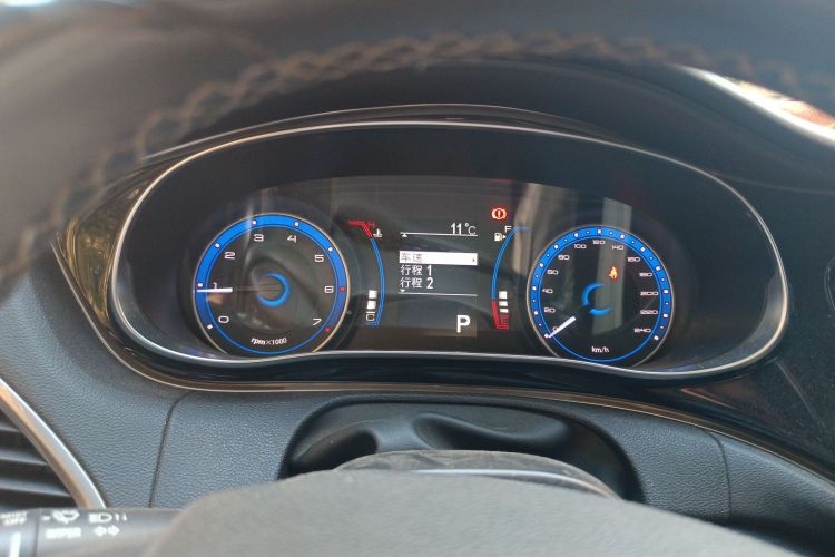 菲亚特 菲翔 2015款 1.4T 自动劲享版中控内饰14