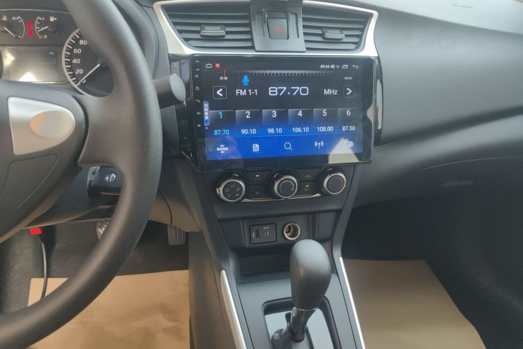 日产 轩逸 2024款 经典 1.6XE CVT舒适版中控内饰16