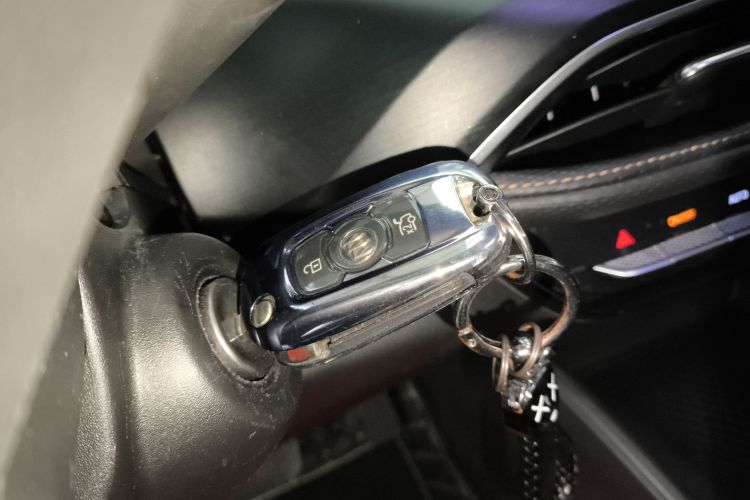 别克 威朗 2023款 Pro 乐享版中控内饰7001