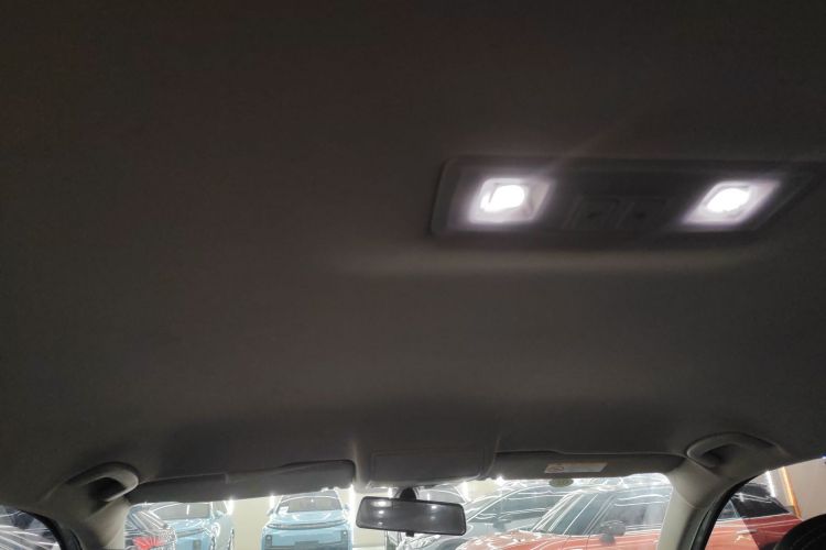 大众 途观L 2022款 330TSI 自动两驱舒享版中控内饰22