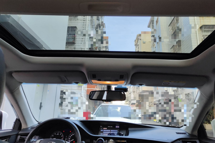 雷克萨斯ES 2013款 250 精英版中控内饰22